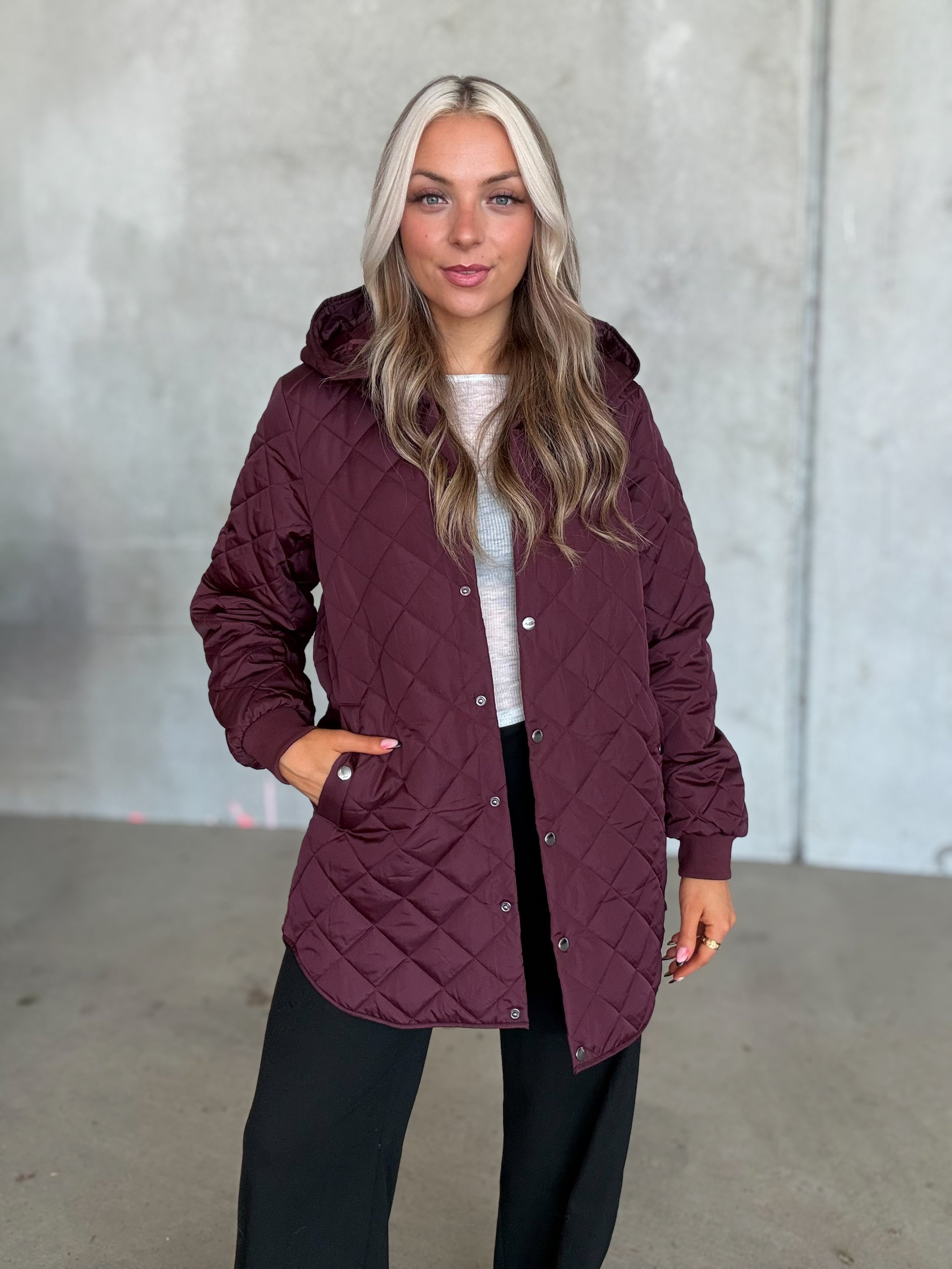 VITATE Coat - Port Royale